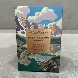 Glasshouse Fragrances Breathtaking Banff Candle **LIMITED EDITION** 13.4oz